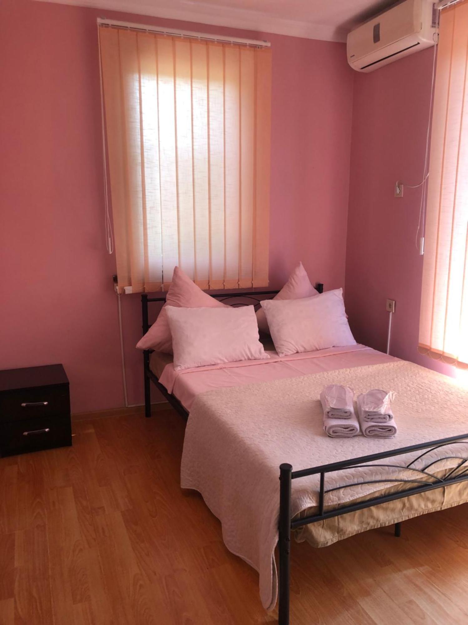 Hotel Your Comfort Tbilisi Ngoại thất bức ảnh