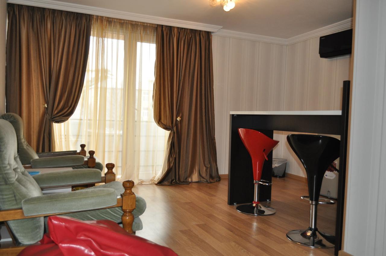 Hotel Your Comfort Tbilisi Ngoại thất bức ảnh